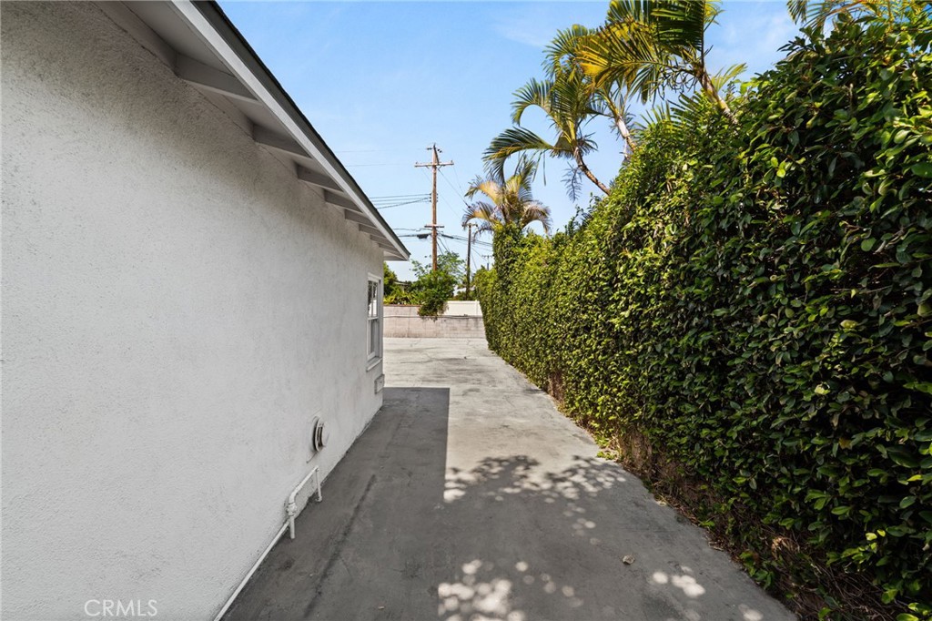 9570 Gallatin Road Downey, CA 90240 - Photo 54 of 59