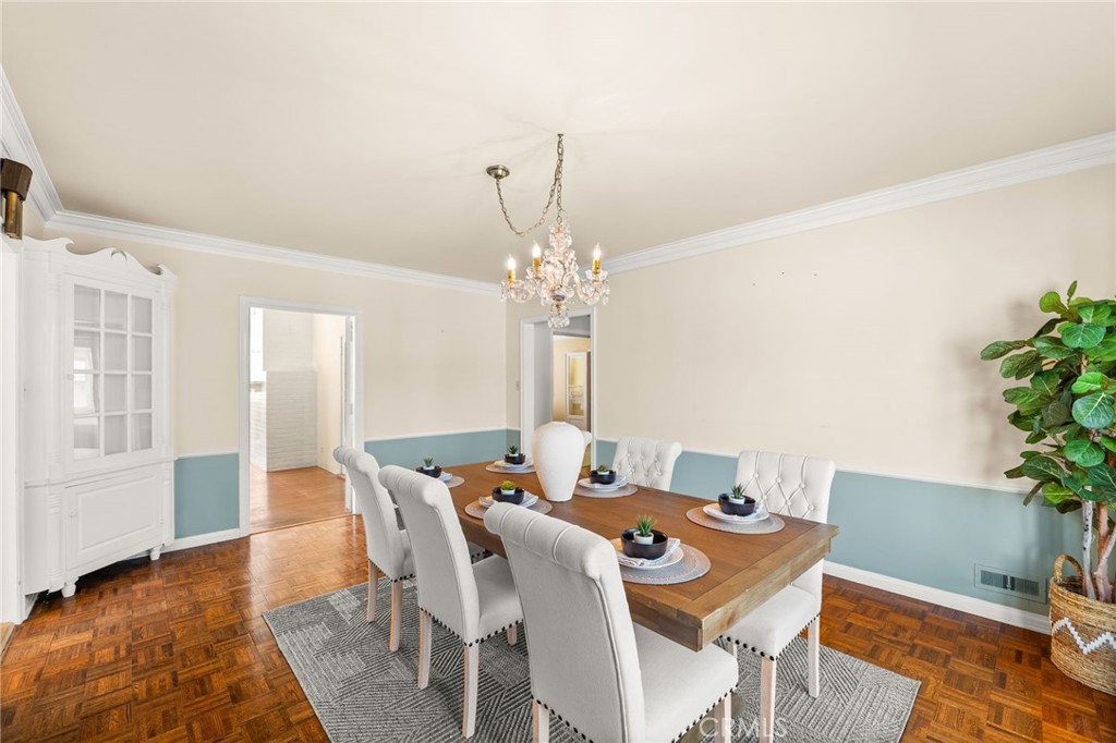 9570 Gallatin Road Downey, CA 90240 - Photo 7 of 59