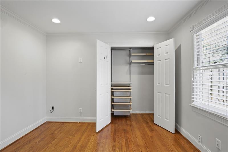 105 Spruell Springs Road Atlanta, GA 30342 - Photo 16 of 32