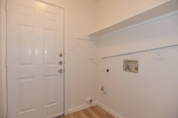 $1,350 | 2304 Rachael Court, Unit A, Austin, TX 78748