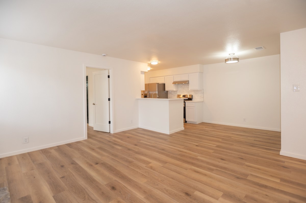 2304 Rachael Court, Unit A Austin, TX 78748 - Photo 4 of 22