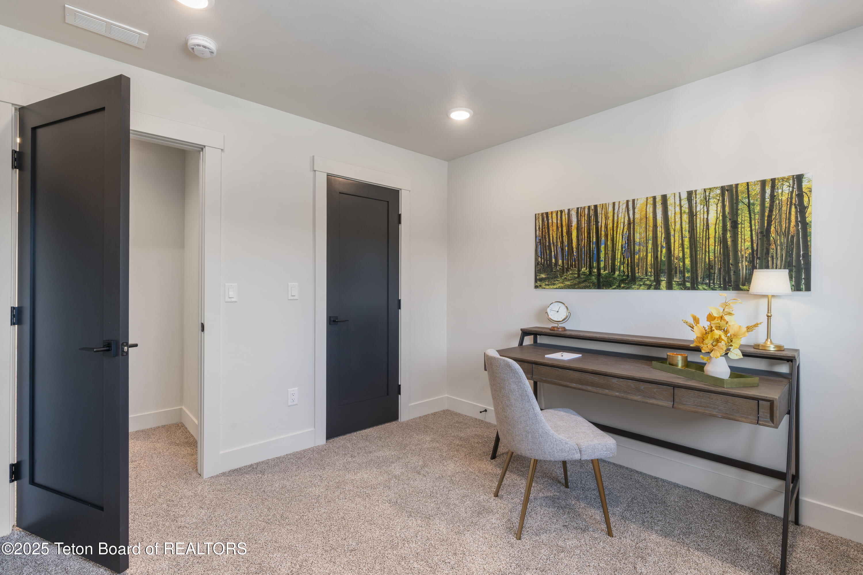 698 Stone Peak Loop Driggs, ID 83422 - Photo 16 of 26 Guest Room 3