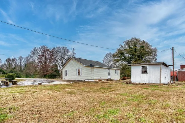 $99,000 | 1014 East Oneal Street, Gaffney, SC 29340
