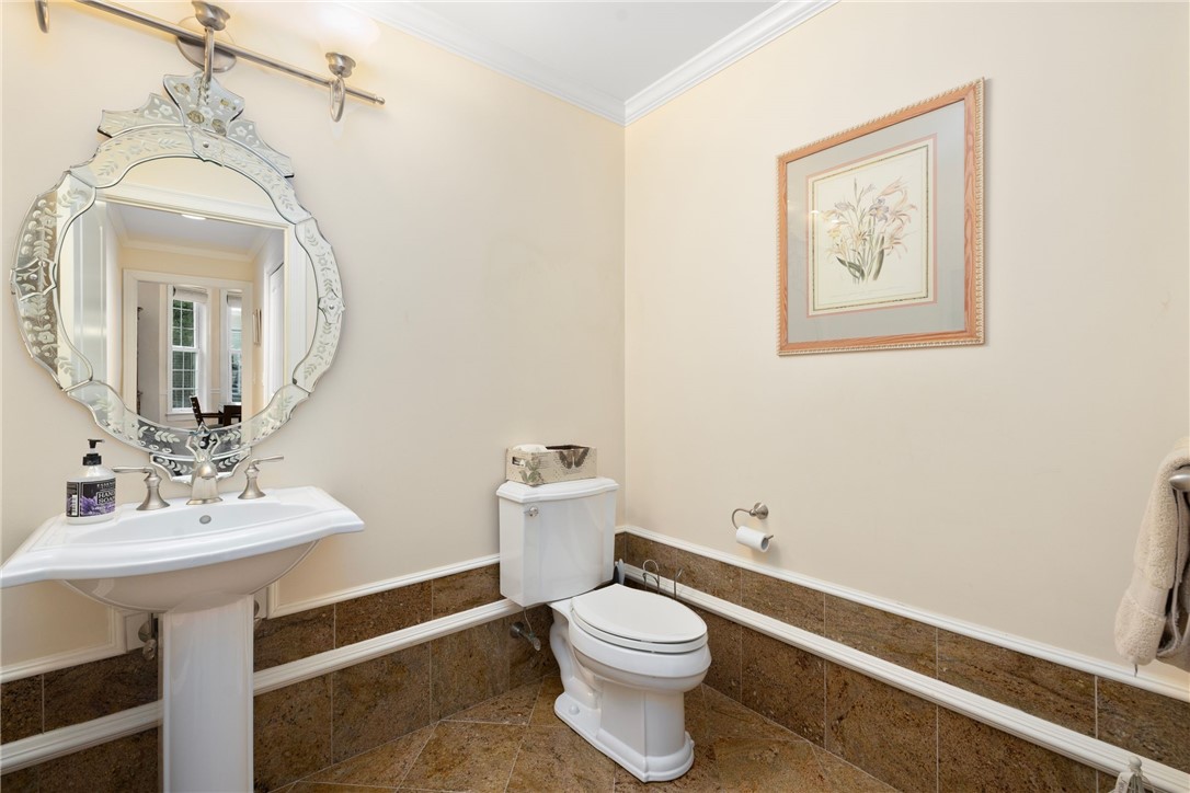 315 Old River Road, Unit 6 Lincoln, RI 02838 - Photo 22 of 47