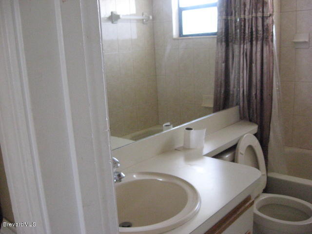 834 Croton Road Rockledge, FL 32955 - Photo 17 of 22 2nd bathroom