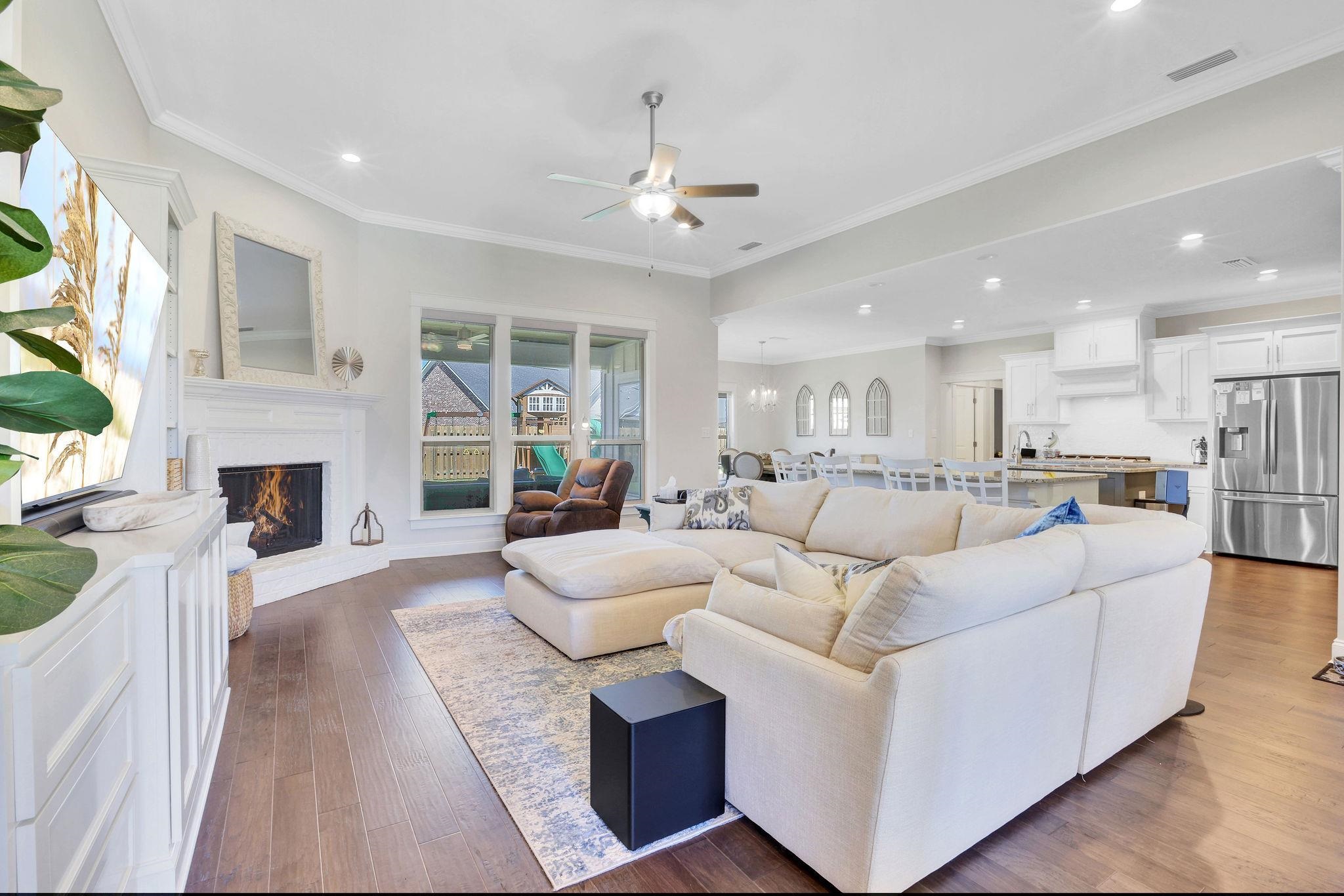 266 Hemlock Drive Fairhope, AL 36532 - Photo 5 of 37