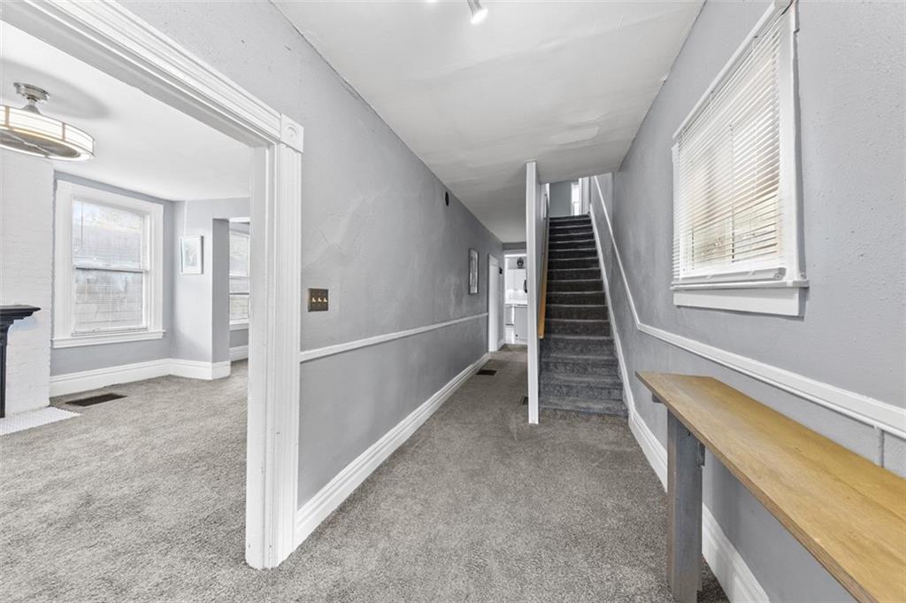 4 Franklin Street Pittsburgh, PA 15209 - Photo 4 of 33