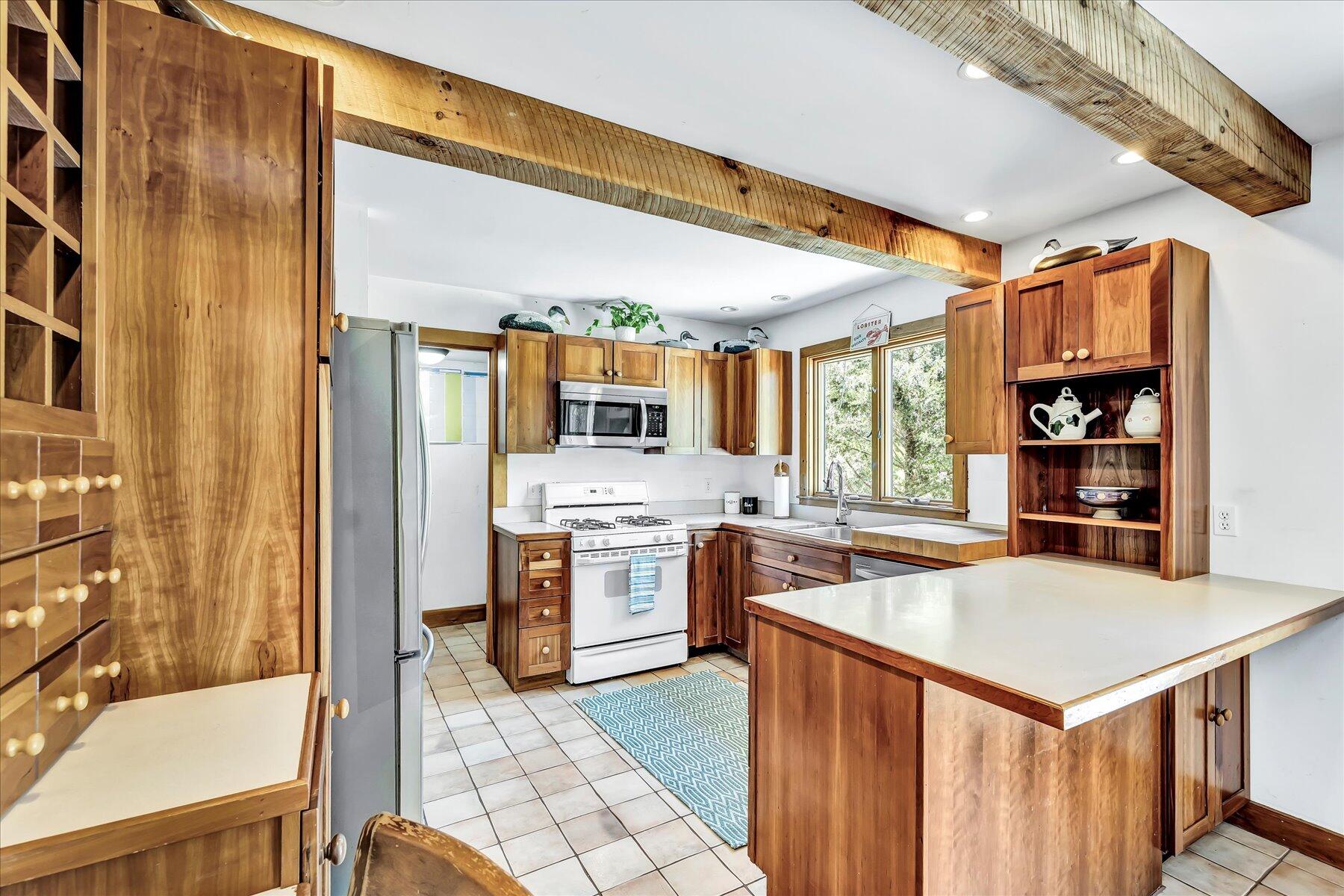 137 Middle Road South Chatham, MA 02659 - Photo 14 of 63 37-Y1A9715