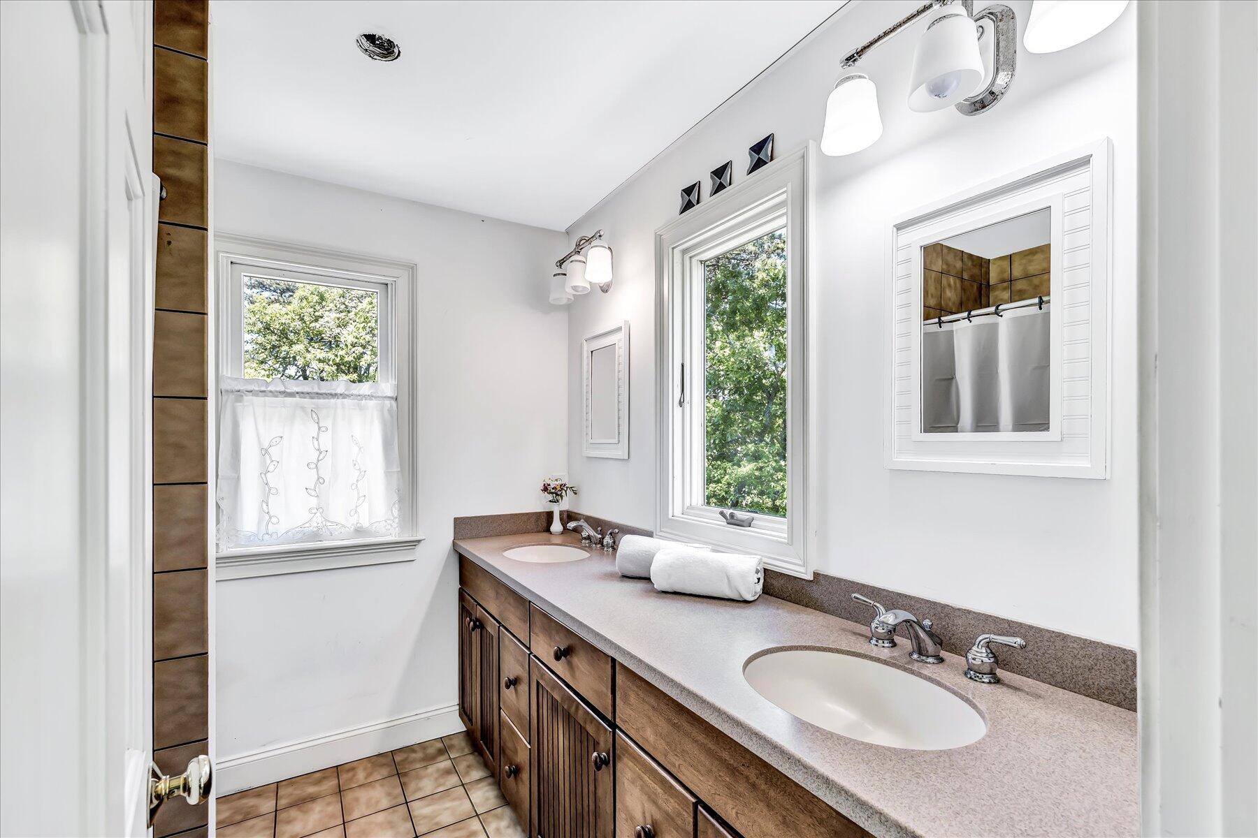 137 Middle Road South Chatham, MA 02659 - Photo 33 of 63 50-Y1A9769