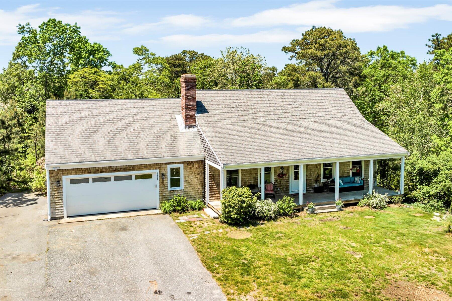 137 Middle Road South Chatham, MA 02659 - Photo 4 of 63 14-DJI_0555