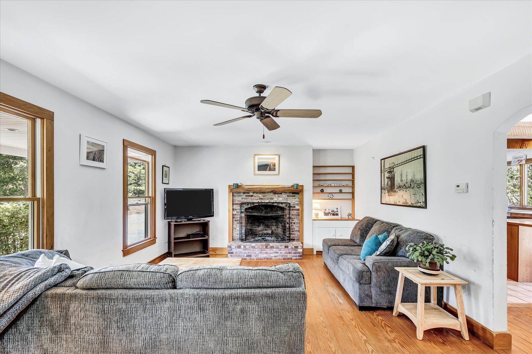137 Middle Road South Chatham, MA 02659 - Photo 8 of 63 29-Y1A9781