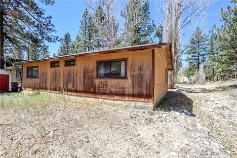 $250,000 | 1014 Peter Avenue, Big Bear City, CA 92314