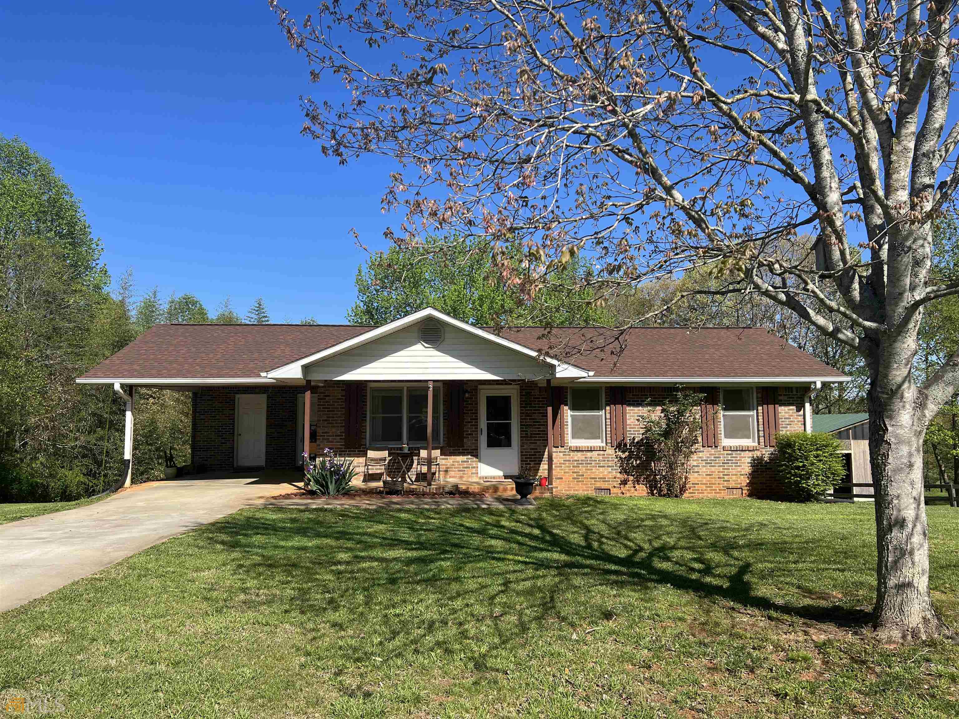 401 Clover Leaf Road Cleveland, GA 30528 - Photo 1 of 1