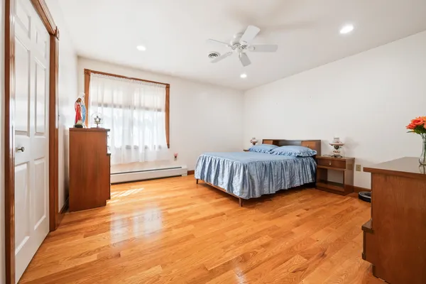 $1,200,000 | 179 Benjamin Wentworth Drive, Tamworth, NH 03817