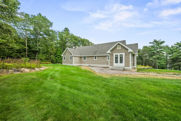 $1,200,000 | 179 Benjamin Wentworth Drive, Tamworth, NH 03817