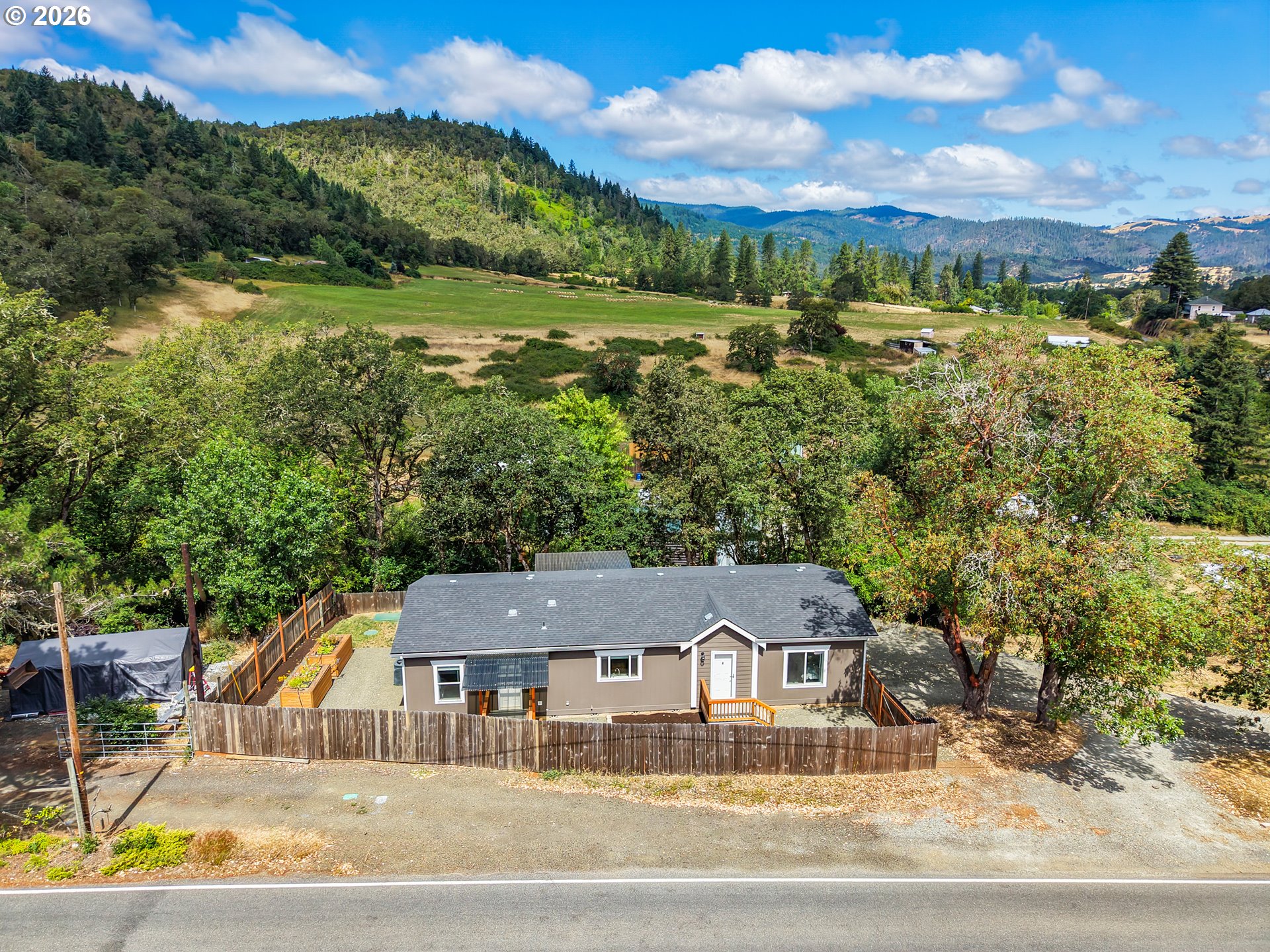 4458 Shoestring Road Riddle, OR 97469 - Photo 1 of 43