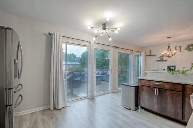 $364,900 | 220 Falconridge Way, Bolingbrook, IL 60440