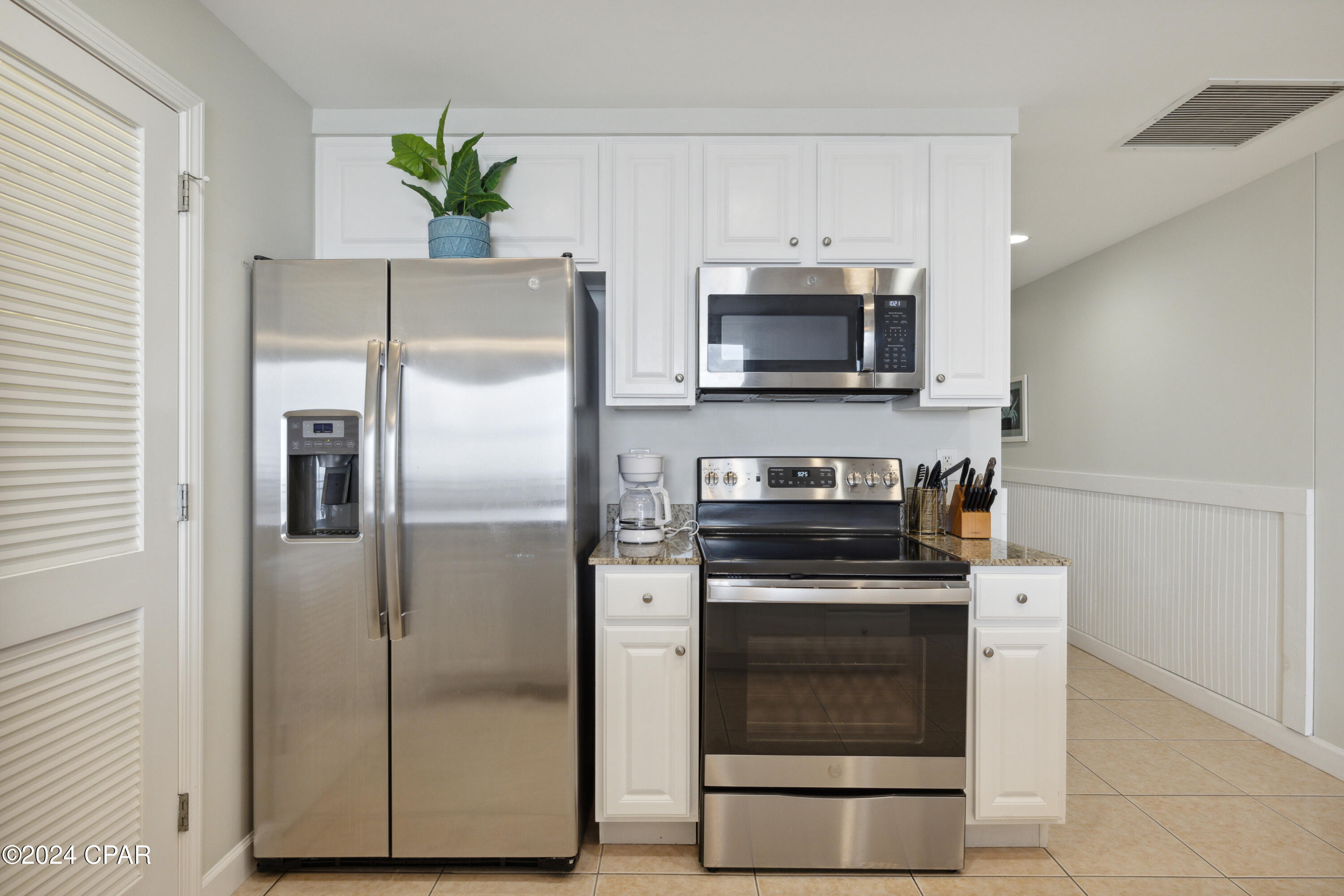 17729 Front Beach Road, Unit 1504E Panama City Beach, FL 32413 - Photo 13 of 60