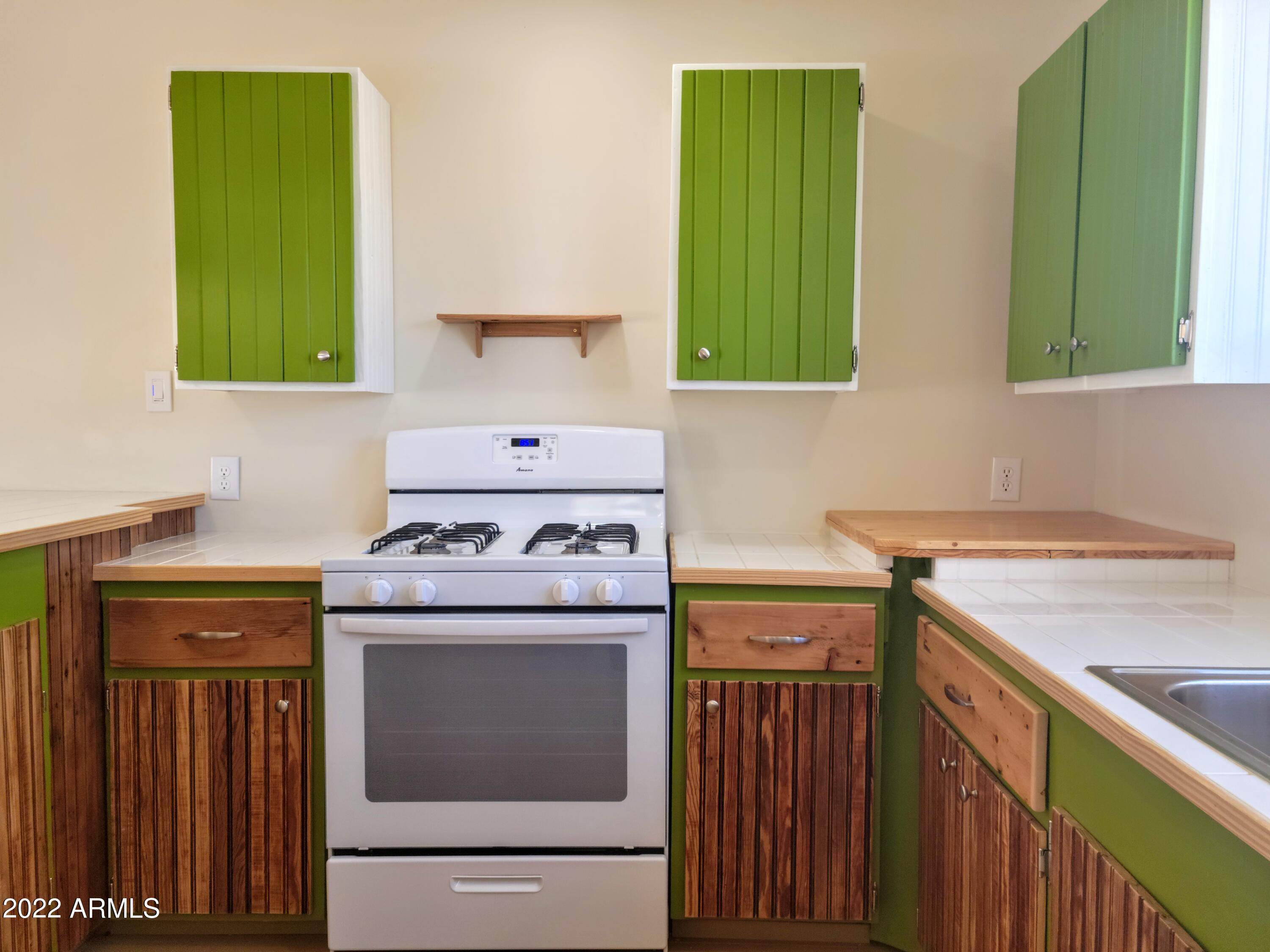 227 Adsit Street Bisbee, AZ 85603 - Photo 8 of 22 20220528_085111