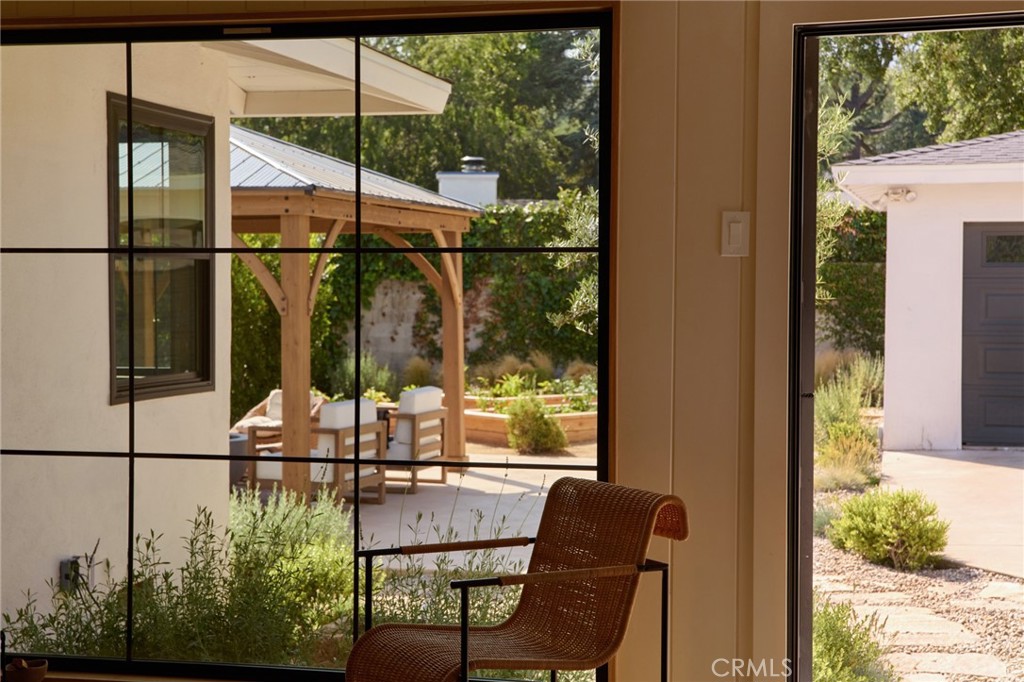 4367 Rising Hill Road Altadena, CA 91001 - Photo 9 of 64