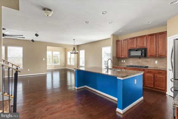 $630,000 | 112 Norwich Court, Stephens City, VA 22655