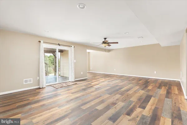 $630,000 | 112 Norwich Court, Stephens City, VA 22655