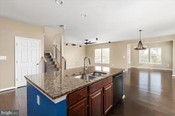 $630,000 | 112 Norwich Court, Stephens City, VA 22655