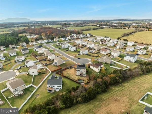 $630,000 | 112 Norwich Court, Stephens City, VA 22655