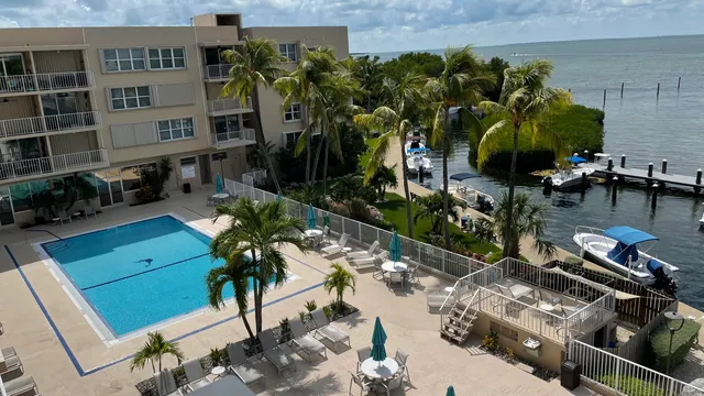 a vase of flowers sitting on a table