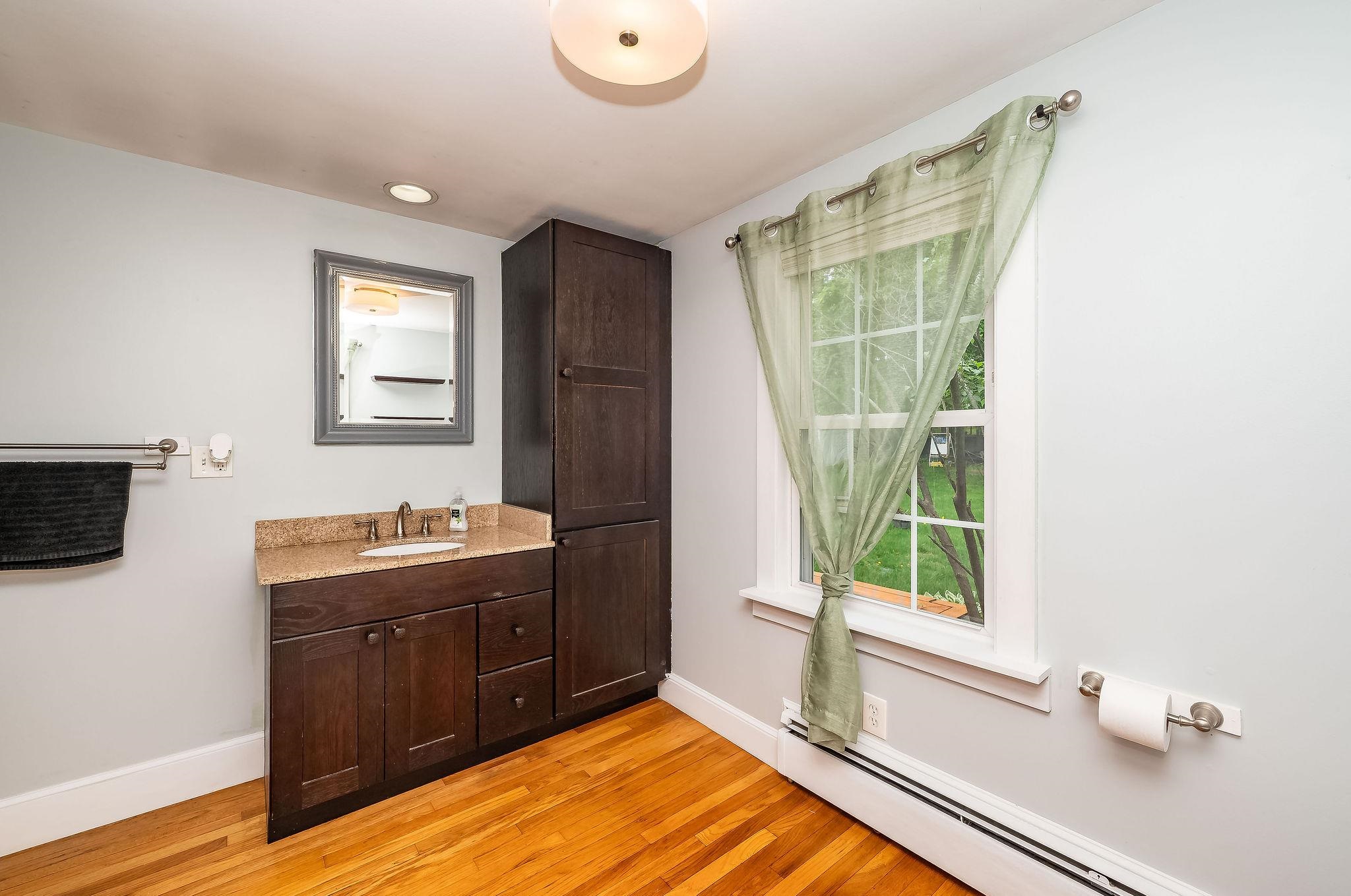 6 Howe Street Rochester, NH 03867 - Photo 17 of 35