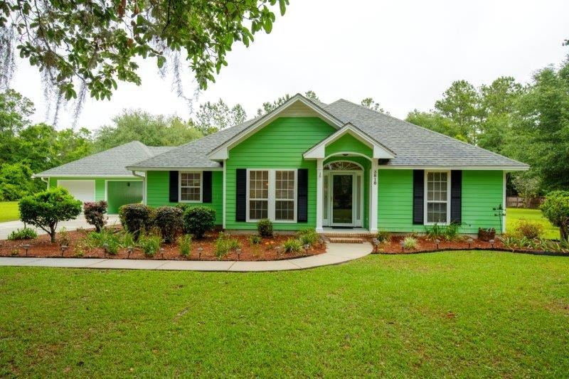 3818 Raintree Circle Valdosta, GA 31601 - Photo 2 of 35 Gallery Image 2