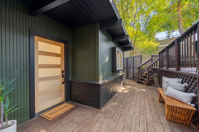 $1,095,000 | 6688 Colton Boulevard, Oakland, CA 94611