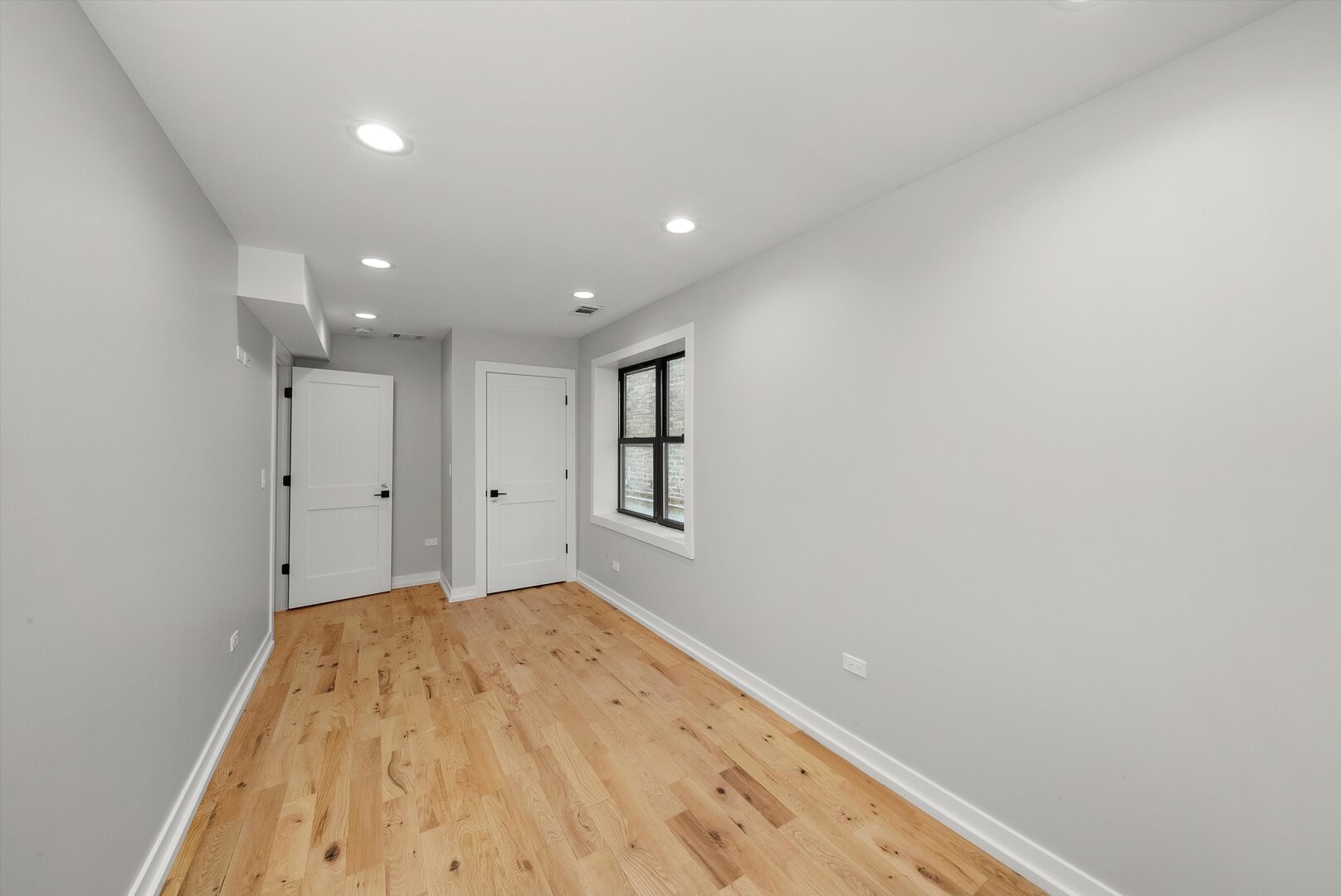 5738 South Archer Avenue Chicago, IL 60638 - Photo 12 of 16 a view of empty room