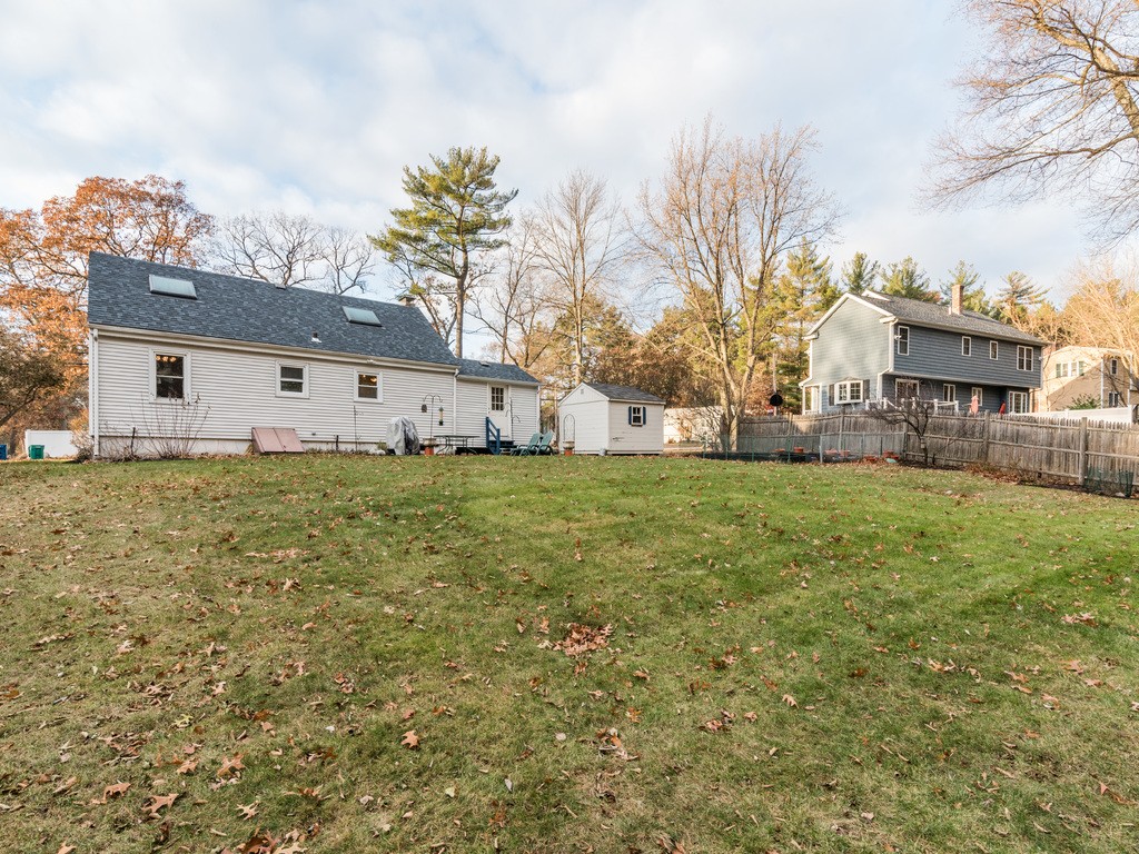 69 Baldwin Road Billerica, MA 01821 - Photo 2 of 14 Gallery Image 2