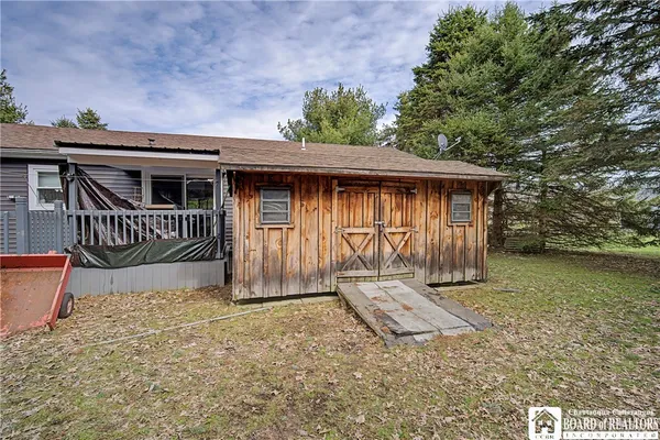 $235,000 | 140 Lakeview Avenue, Chautauqua, NY 14757
