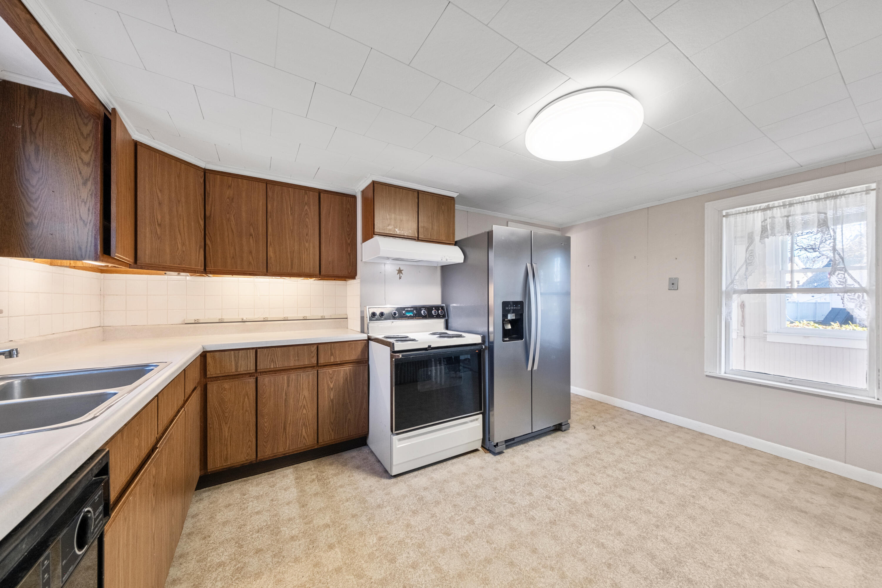 8 State Street Rockland, ME 04841 - Photo 20 of 41 77- 8 State Street - Rockland - JAC