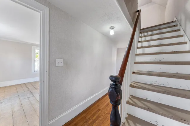 $385,000 | 8 State Street, Rockland, ME 04841