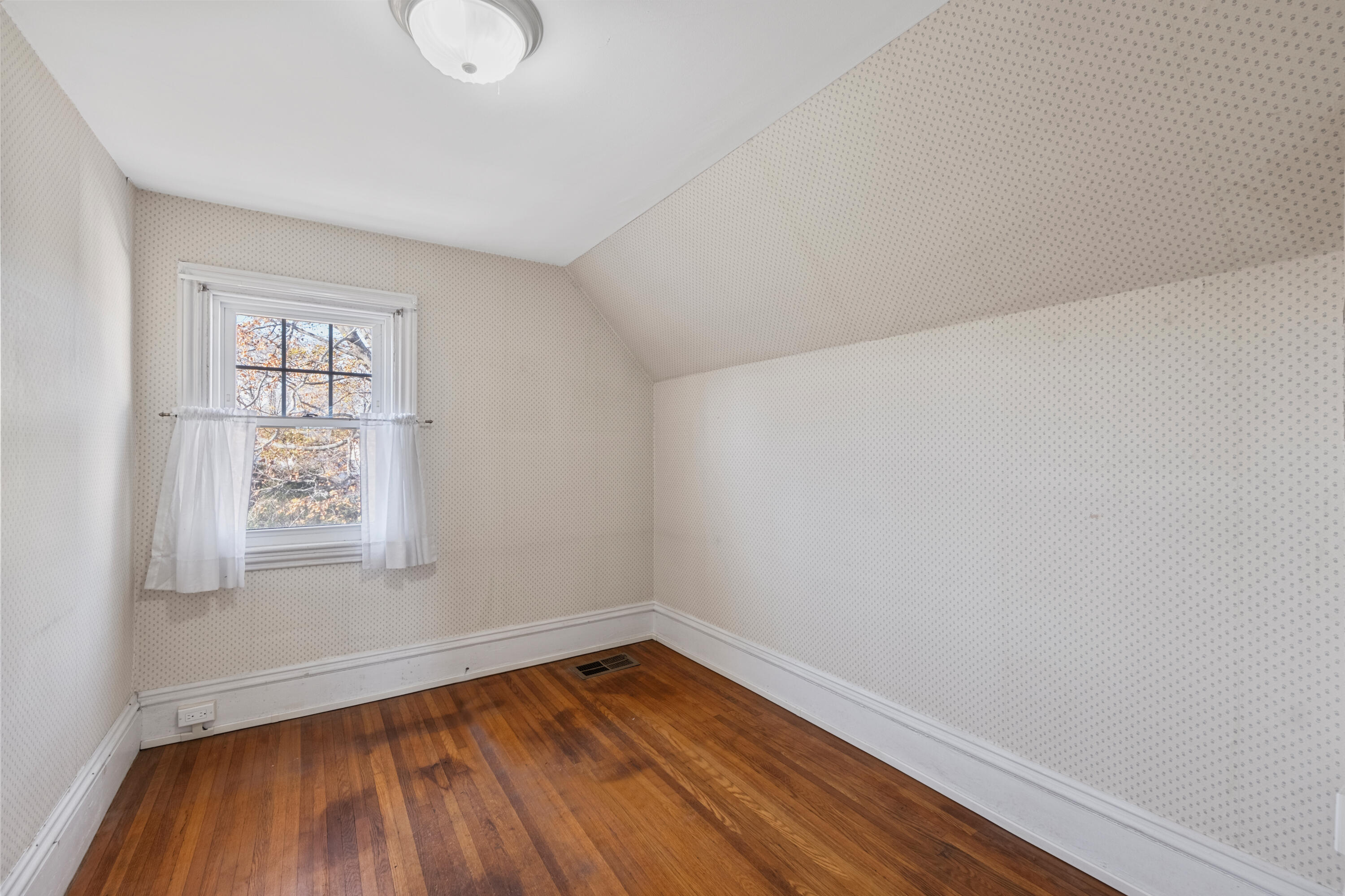 8 State Street Rockland, ME 04841 - Photo 31 of 41 55- 8 State Street - Rockland - JAC