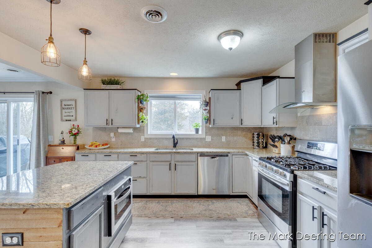 8471 45th Street Southeast Ada, MI 49301 - Photo 14 of 67 IMG_1012