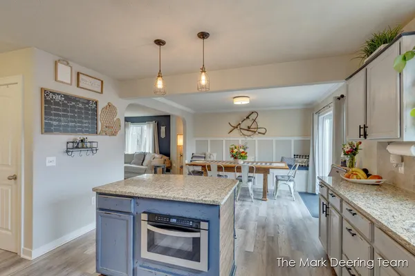 $619,900 | 8471 45th Street Southeast, Ada, MI 49301