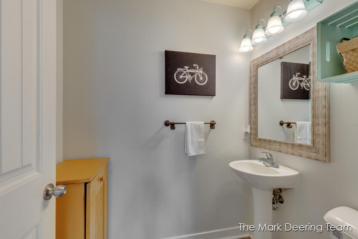 8471 45th Street Southeast Ada, MI 49301 - Photo 29 of 67 IMG_1027