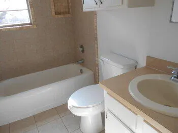 $1,150 | 1202 5th Street, Shallowater, TX 79363