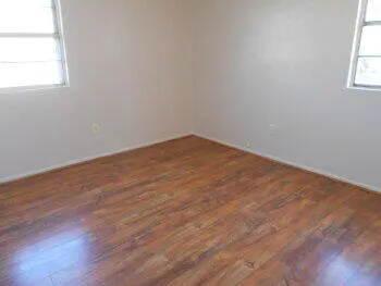 $1,150 | 1202 5th Street, Shallowater, TX 79363