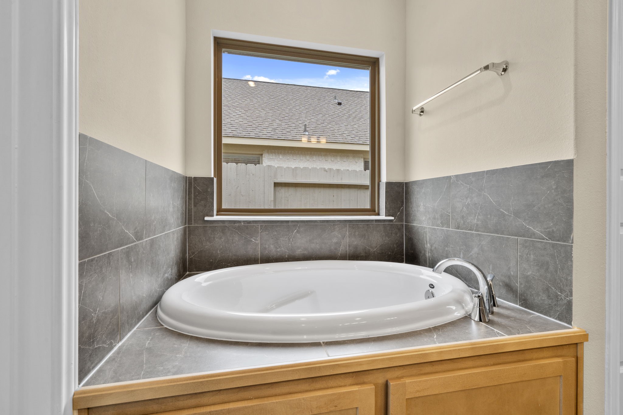 2411 Hazel Berry Street Manvel, TX 77578 - Photo 18 of 28