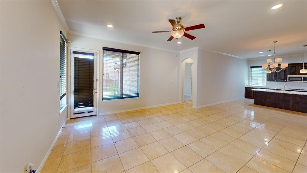 14712 Spitfire Trail Fort Worth, TX 76262 - Photo 9 of 25