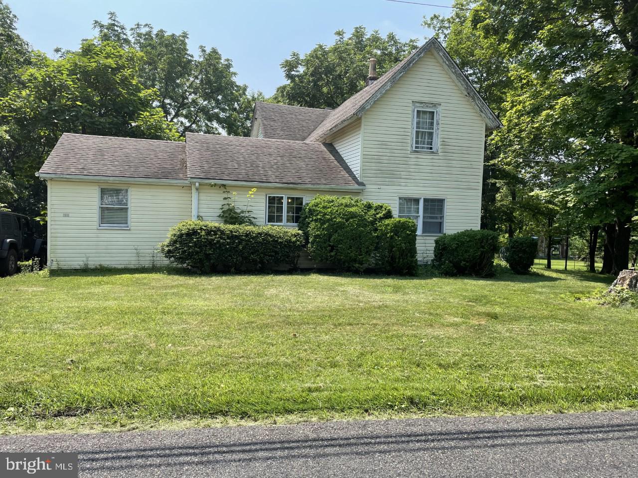 625 Upper Stump Road Chalfont, PA 18914 - Photo 2 of 28