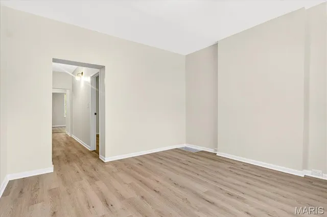 $1,495 | 4045 Russell Boulevard, Unit 1, St. Louis, MO 63110