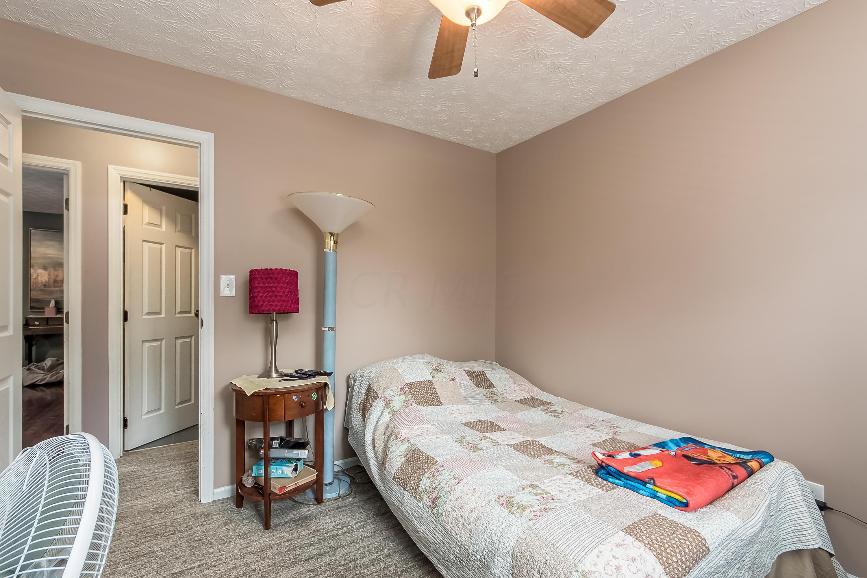 826 Riva Ridge Boulevard Columbus, OH 43230 - Photo 11 of 21 Gallery Image 11