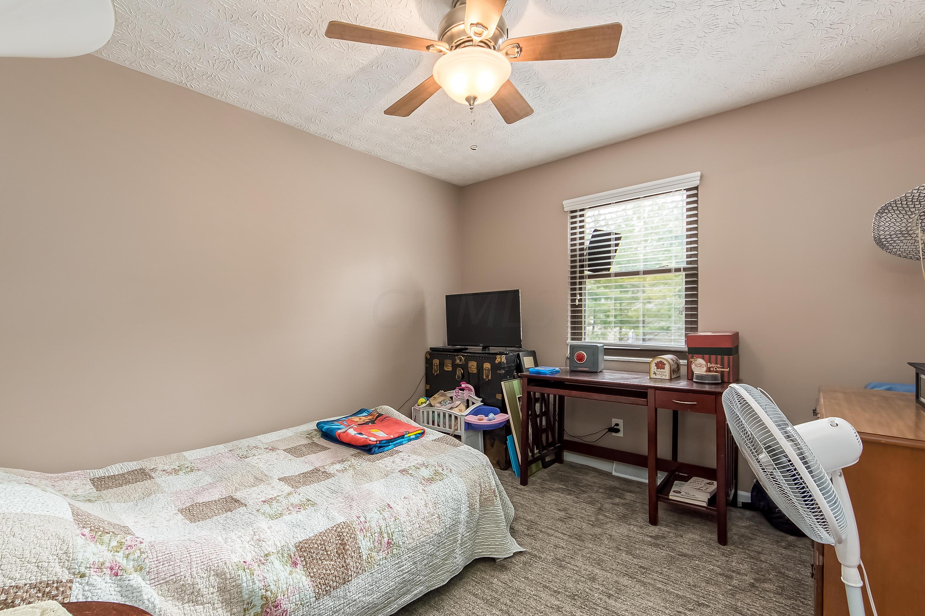 826 Riva Ridge Boulevard Columbus, OH 43230 - Photo 10 of 21 Gallery Image 10