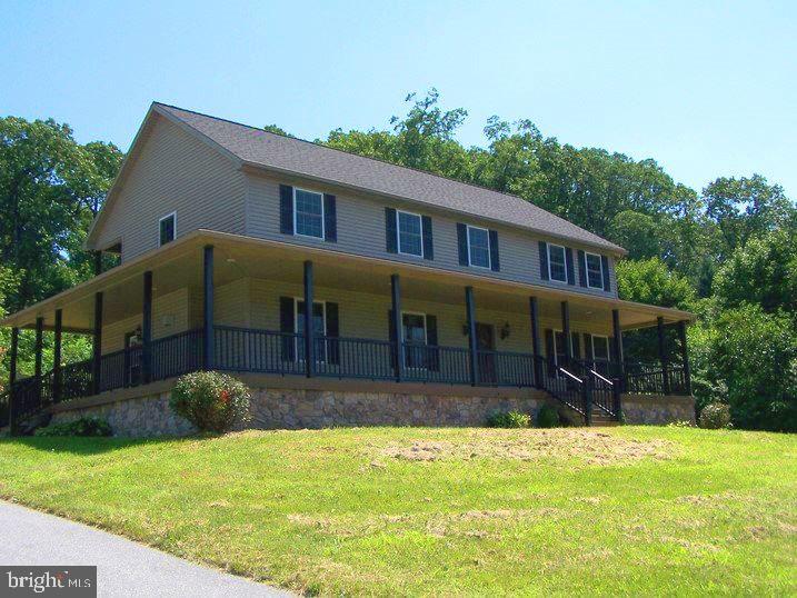 1147 Lake Road Spring Grove, PA 17362 - Photo 1 of 18 Gallery Image 1